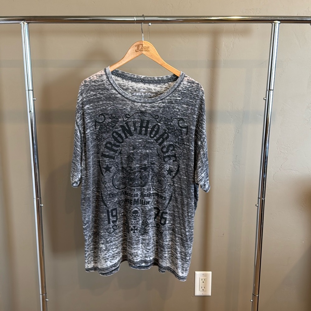 Men’s Helix sheer T-Shirt. Size XL.